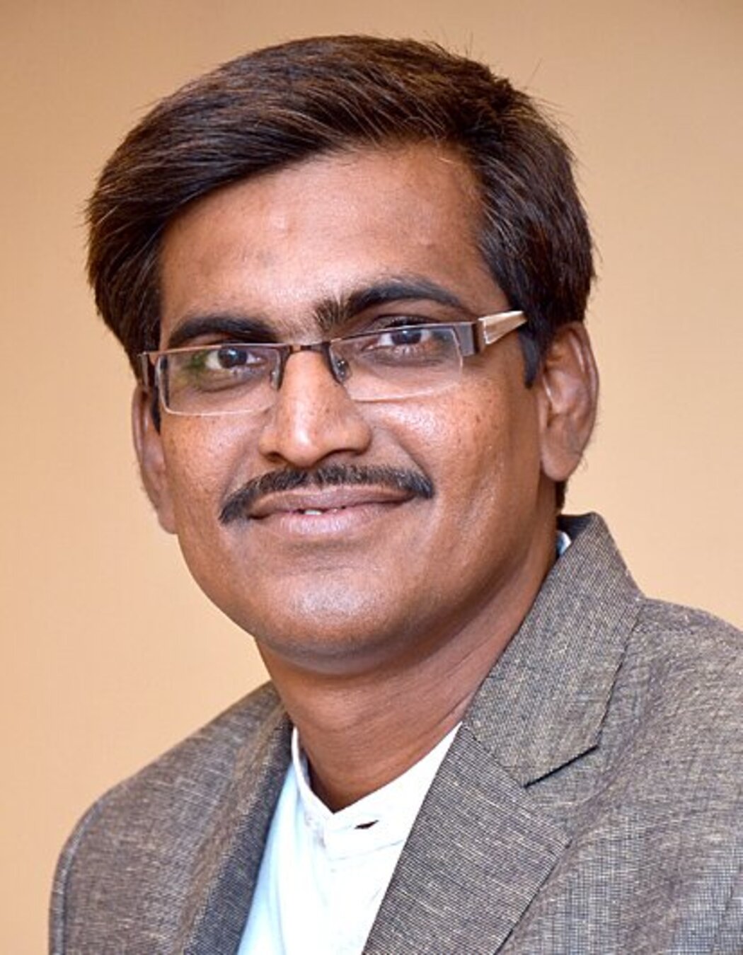 Nikhil Gandhi